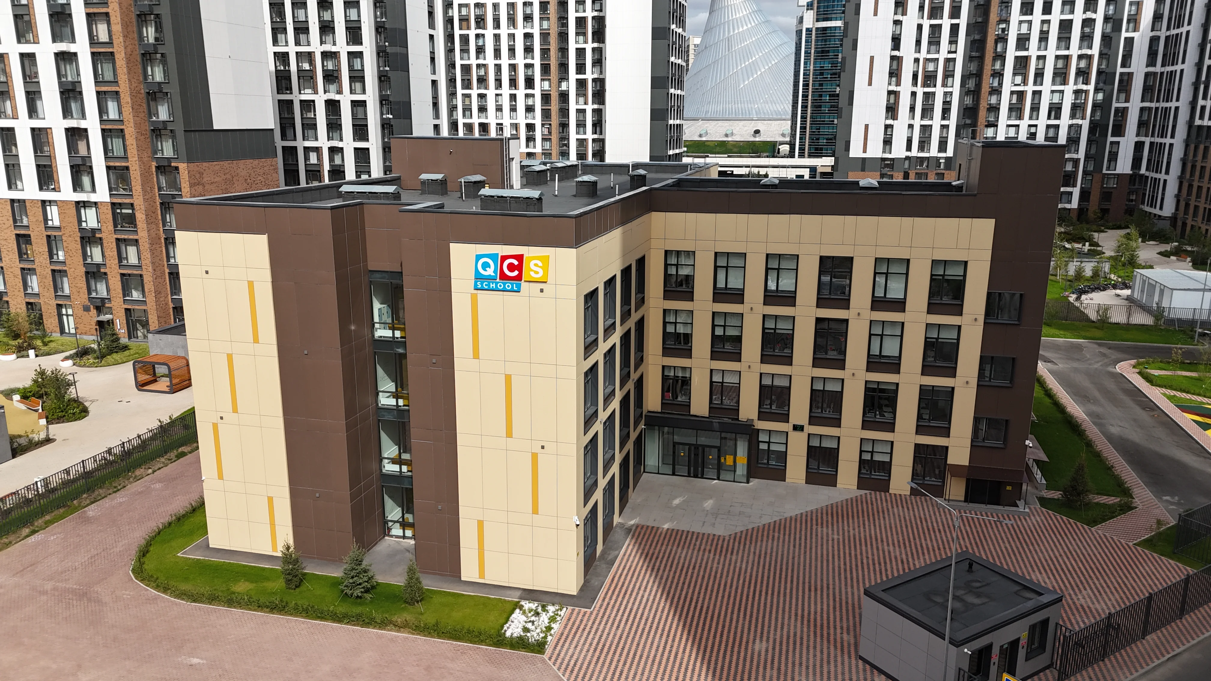 Главный корпус QCS